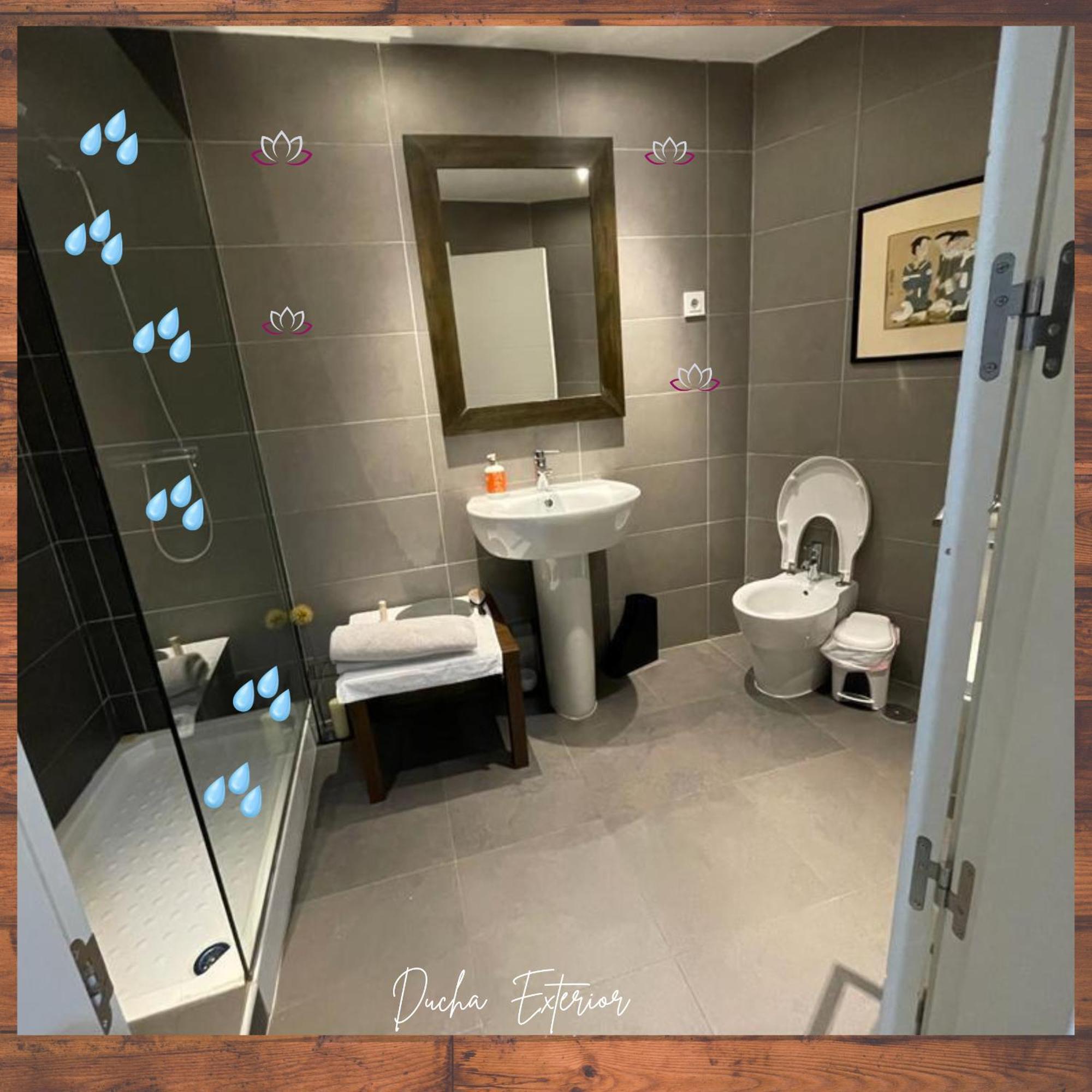 Space In The With Poll Near Golf In Privatunterkunft *